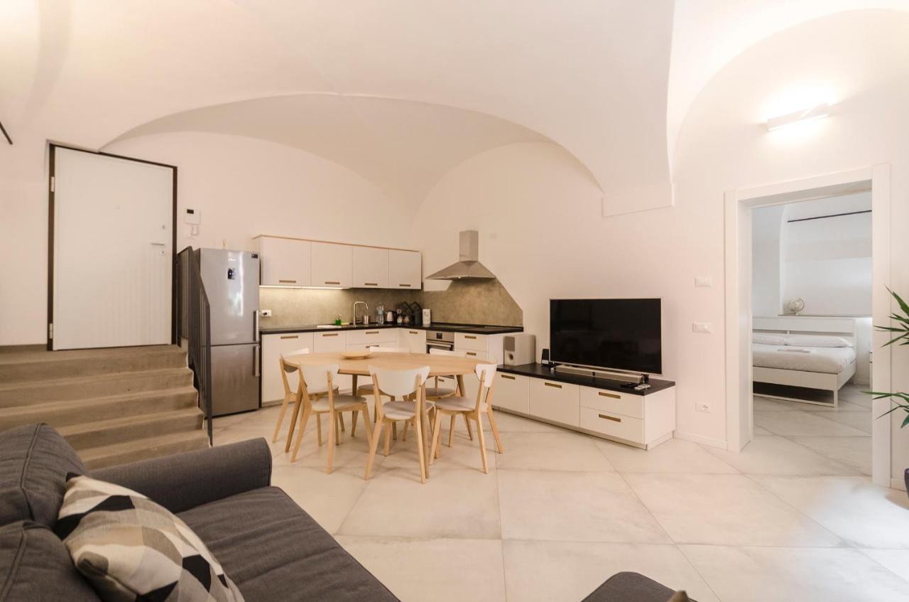 Cartoleria Suite: Spazioso, Moderno E Centrale Болонья Экстерьер фото