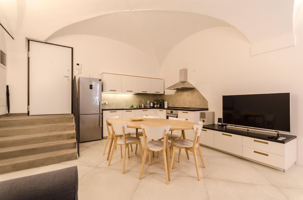 Cartoleria Suite: Spazioso, Moderno E Centrale Болонья Экстерьер фото